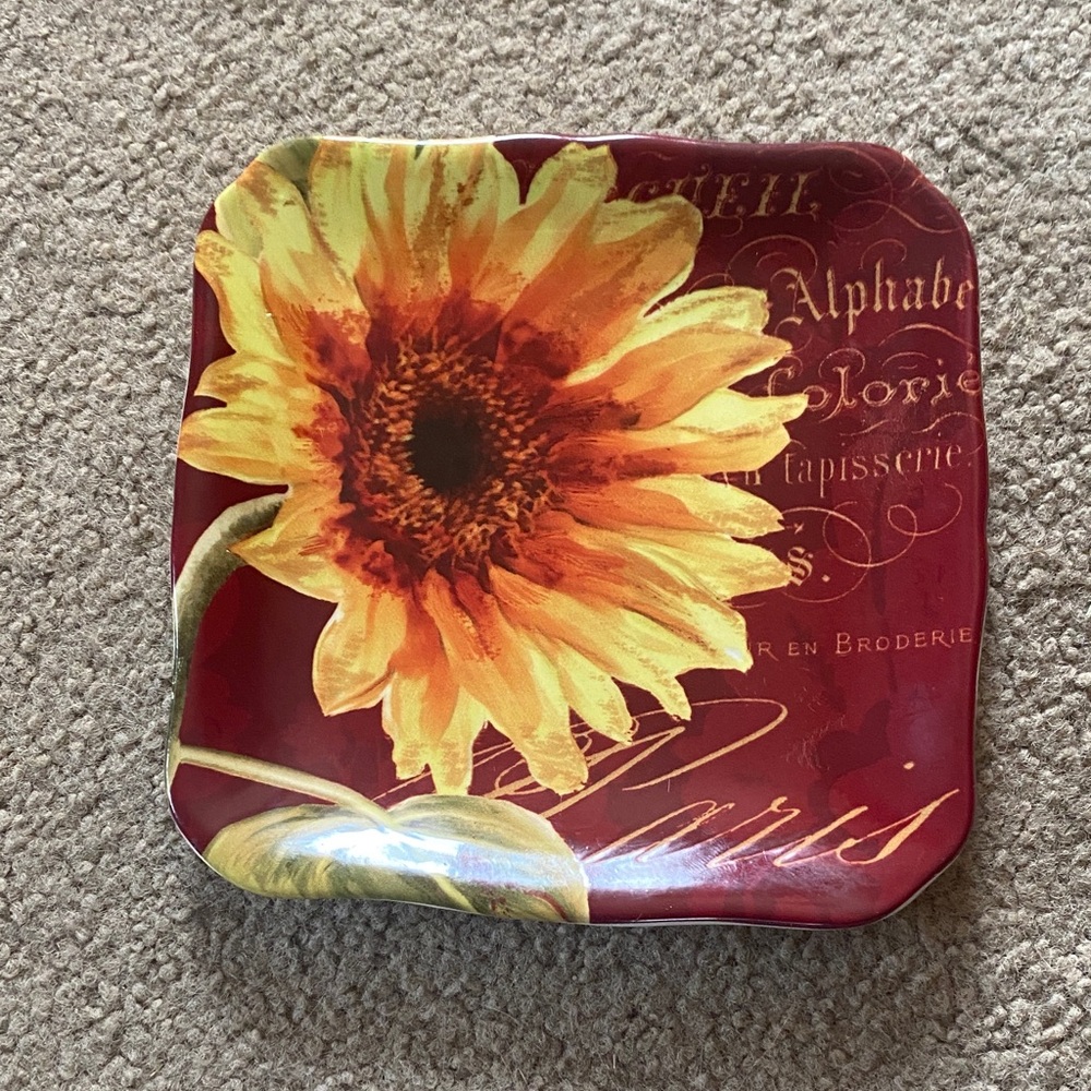Sunflower Square Plate